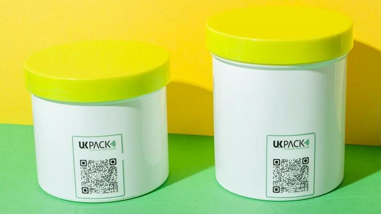 Choosing the Proper Cosmetic Jars for Your Products With UKPACK